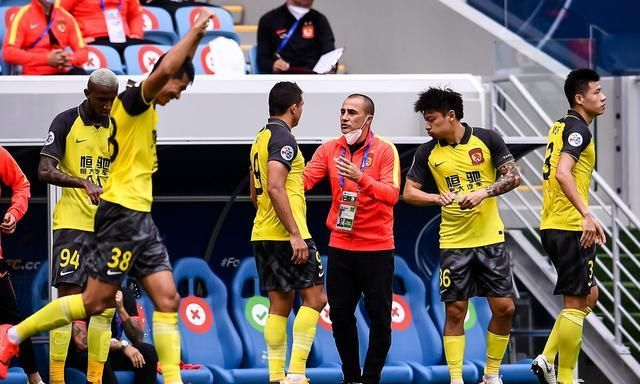 关于亚冠国际比赛日走向成谜，瓦伦西亚防线松动，质疑声仍在，球探报告显示潜力的信息